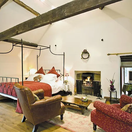 The Old Hayloft 해러게이트
